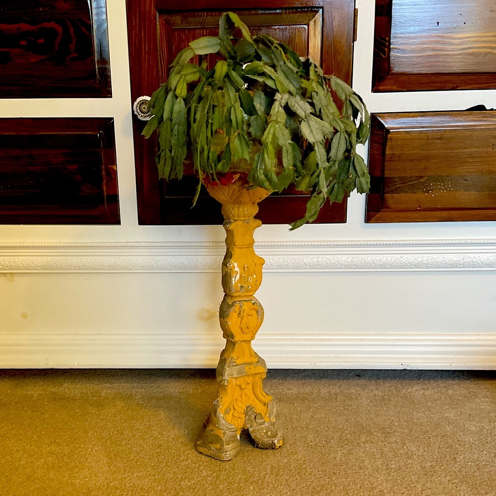 17” Candle stick / plant stand